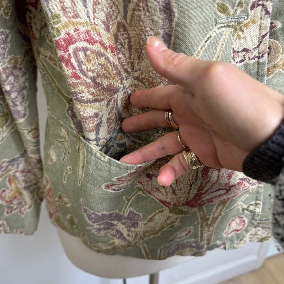 Coldwater Creek tapestry vintage blazer jacket with pockets - Picture 4 of 12